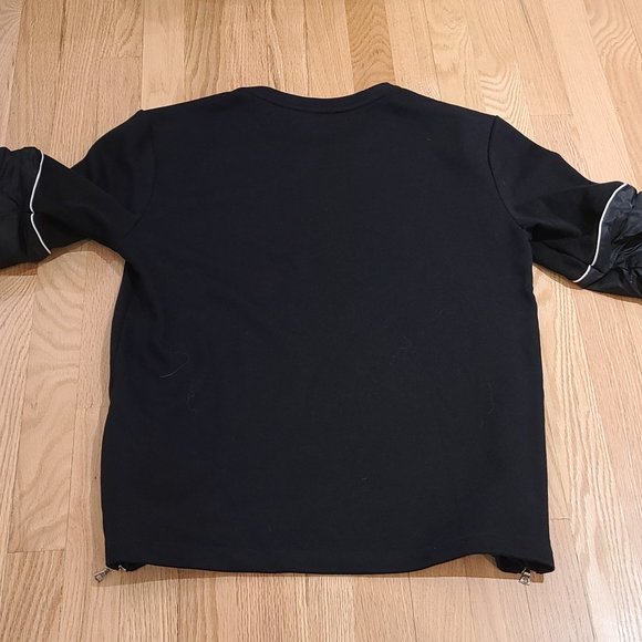 Courtesy Of -  Sweatshirt - Picture 3 of 6